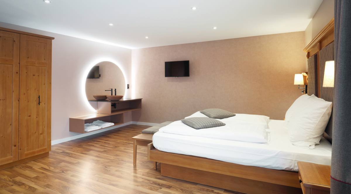 YOUR OWN PRIVATE RETREAT -  Bütgenbacher Hof