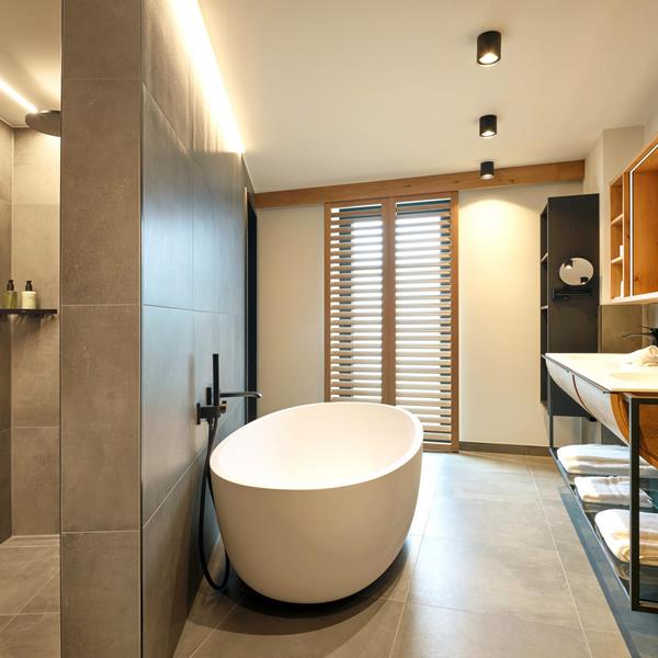 Wellness-Suite "Chalet" - Zimmer und Suiten