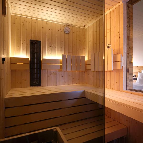 Wellness-Suite "Chalet" - Zimmer und Suiten